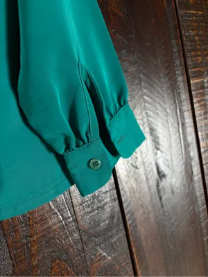Vintage Pendleton Emerald Green Long-Sleeve Button-Front Blouse thumbnail 9