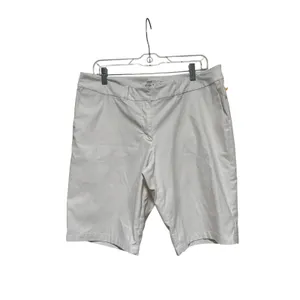 Nike Golf White Dri-FIT Shorts Size 12 thumbnail 2