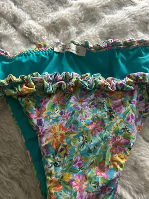 Bikini bottoms lulus thumbnail 3