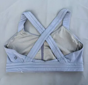 Lululemon Bra Cross Back Sports Size 8 thumbnail 1