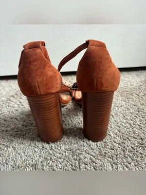 Steve Madden Carrson Cognac Brown Suede Heels Size 7.5 4" thumbnail 2