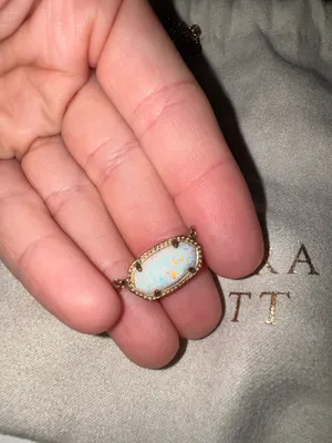 Kendra Scott Necklace thumbnail 2