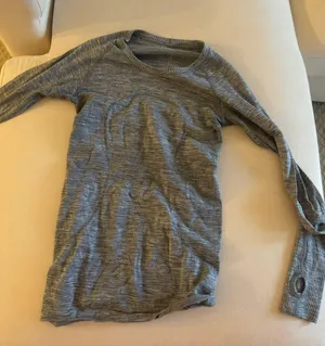 Lululemon Swiftly Tech thumbnail 1