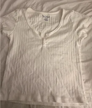 Brandy Melville Top White Crop thumbnail 1