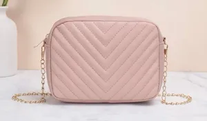 Pink purse thumbnail 1