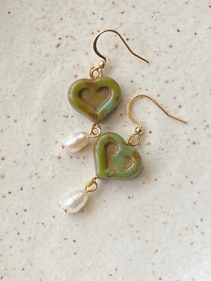Handmade unique quality Czech glass heart bead fairy boho vintage retro style earrings🌿✨ thumbnail 4