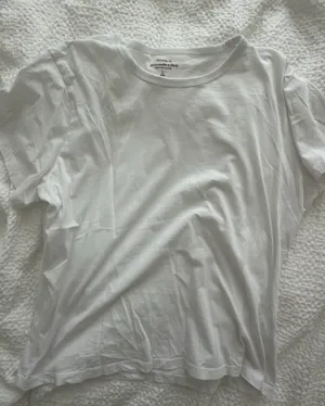 Abercrombie Top thumbnail 1