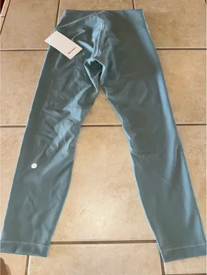 Lululemon Wunder Train High Rise 25” Misty Glade Size 10 NWT thumbnail 3