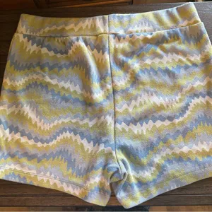 Urban Outfitters pull on Blue and Green knit Shorts thumbnail 3