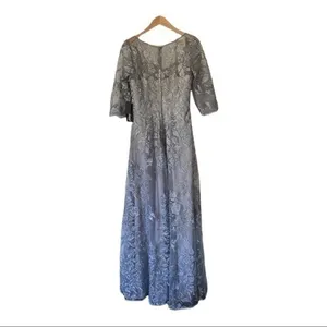 La‎ Femme Silver Embroidered Mesh A-Line Formal Gown Size 6 NWT Mother of Bride thumbnail 4