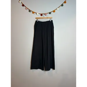 Old Navy PowerSoft Go Dry black wide leg pants thumbnail 2