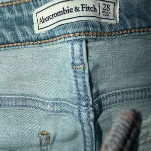 Abercrombie & Fitch Blue Denim Mini Skirt(Size 28) thumbnail 6