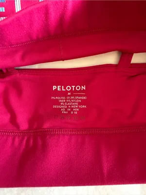Peloton Strappy Sports Bra Pink Medium Low Impact Yoga Fitness thumbnail 5