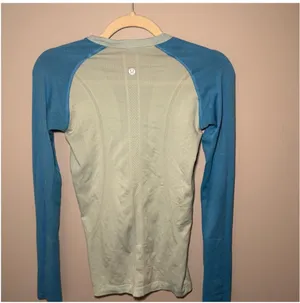 Lululemon Colorblock Long Sleeve Top thumbnail 6