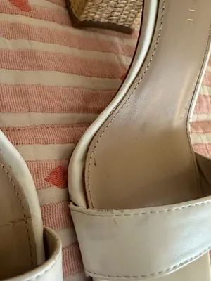 Kelly & Katie Caital Sandal Size 8 White Ankle Strap Block Heel thumbnail 5