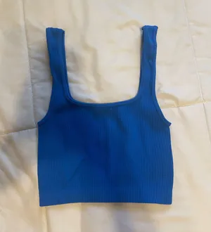 ZARA Cropped Ribbed Top thumbnail 1