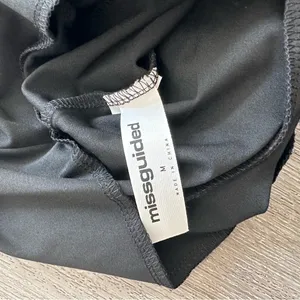 Missguided Bandeau Crop Top thumbnail 4