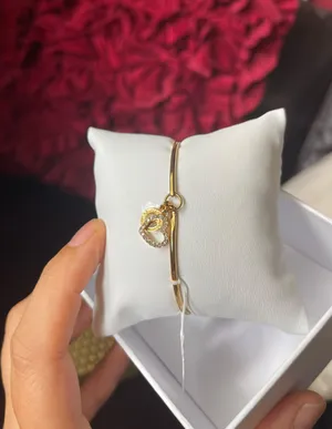Michael Kors 2 Charms Logo & Heart Yellow Gold Hook & Eye Crystals Bangles NIX thumbnail 6