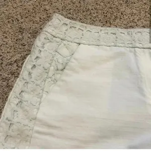 LOFT White Lace Trim‎ Shorts—6 thumbnail 2