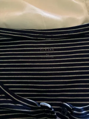 Arizona Navy Blue &White Striped Long Sleeve Shirt Size Medium thumbnail 2
