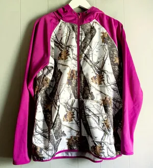 Mossy Oak Camo Printed Hot Pink Ladies Full Zip Hoodie L/XL thumbnail 1