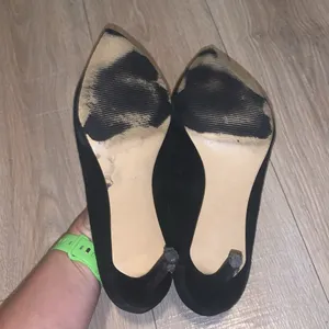 Marc Fisher Apple Black closed pointy toe suede leather office formal heels thumbnail 7