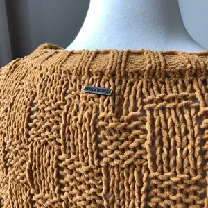 NWT Billabong Onward We Go Chenille Sweater Mustard L thumbnail 10