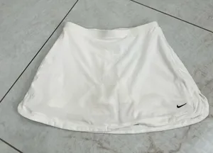 Nike Fit Dry White Tennis Skirt Size Large thumbnail 1