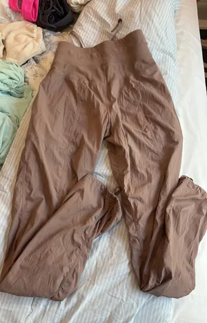 Lululemon Dance Studio Joggers thumbnail 1