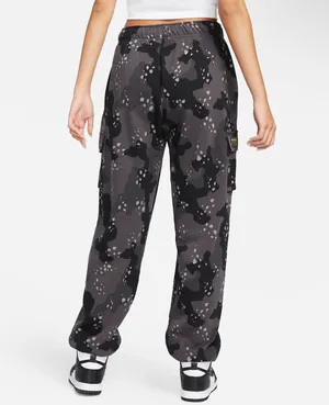 Nike Cargo pants thumbnail 2