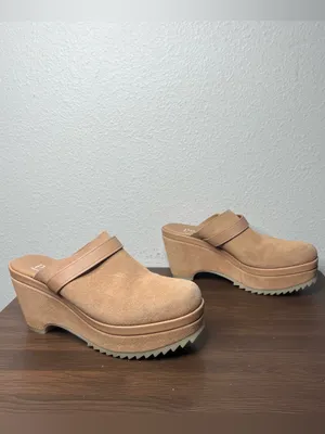 Pedro Garcia Tan Suede Fabia Platform Clog Mules in Camel Castoro thumbnail 2