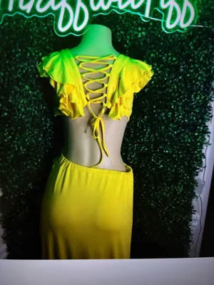 Yellow ruffle, cut out maxi dress Size L thumbnail 3