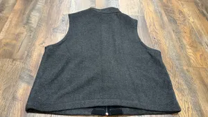 Charter Club Women's Gray Fleece Vest, Zip Up, Pockets, Size Large thumbnail 4