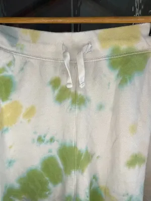 Women’s Old Navy Tie Dye Shorts XXL Cream Green Blue Yellow thumbnail 2