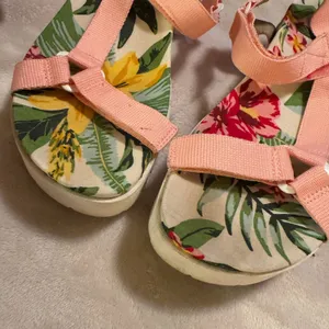 Charles David Pink Platform Chunky Sandals sz 7.5 strappy tropical beach thumbnail 6
