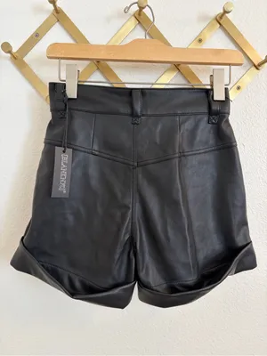 NWT BlankNYC Lonestar Black Faux Leather Shorts 24 thumbnail 4