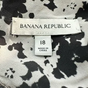 Banana Republic Matte Silk Maxi dress Sz 18 Babydoll Floral Vintage Inspired thumbnail 4