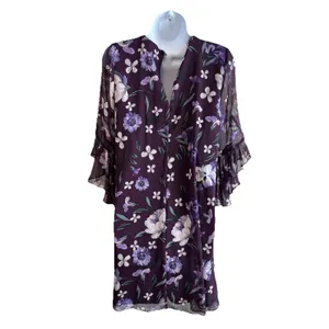 NWT Calvin Klein Size 4 Purple Floral Chiffon Bell Sleeve Dress - Wedding Guest‎ thumbnail 3