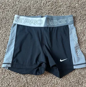 Nike Pro Spandex thumbnail 1