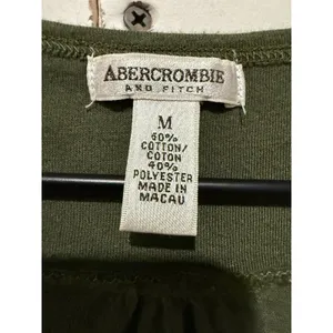 Vtg‎ Abercrombie & Fitch Womens Green Beaded Fitted Tank Top Sz M Y2K Moose Logo thumbnail 4