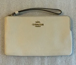 Coach Large Corner Zip Wristlet Chalk White 3888 thumbnail 1