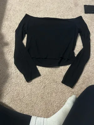 Bar III Black Off-Shoulder Long Sleeve Top thumbnail 6