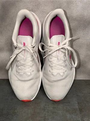 Nike Downshifter 10 Women's Light Grey Sneakers CI9984-002 Size 9 thumbnail 8