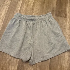 SHEIN Gray Drawstring Sweat Shorts  thumbnail 2