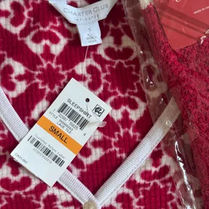 NWT Charter Club Pajama Set S Red White Sleepshirt & Socks Cozy Soft Winter Fall thumbnail 2