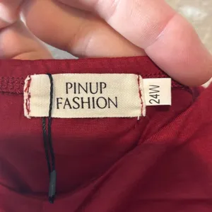 Pinup Fashion NWT Size 24W Burgandy Red Ruched Bodice Sleeveless Midi Dress thumbnail 3