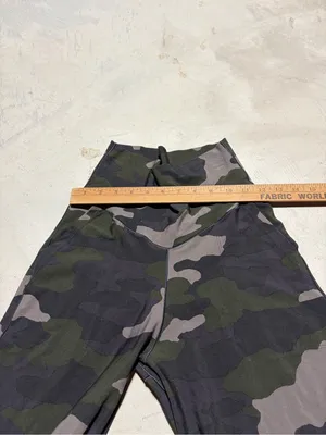 Aerie offline Camo Joggers medium green thumbnail 3