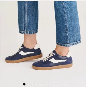 DV by Dolce Vita Sneakers thumbnail 2