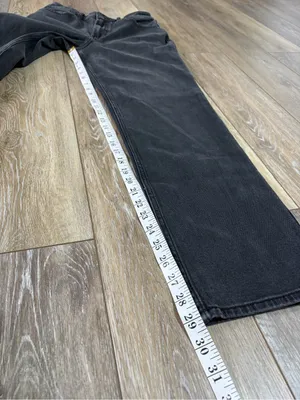 Hollister Ultra High-Rise 90s Straight Jeans In Washed Black thumbnail 13