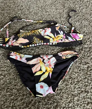Xhilaration multicoloured bikini set Size XS #swimwear #summer thumbnail 1